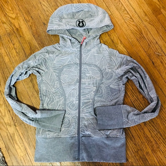 Lululemon Grey Hoodie with Symbol Design - Picture 4 of 5